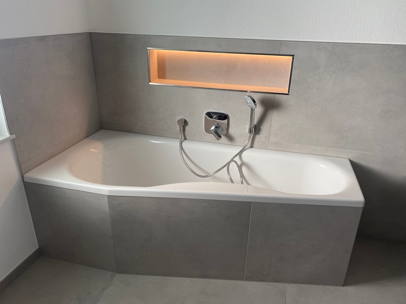 Fliesenprojekt mit modernem Design